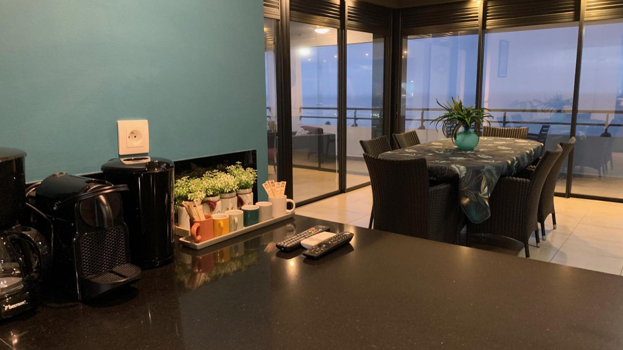 Kaili Ocean View Luxury 2Br Ac Throughout Fiber Wifi & Pool Appartement Papeete  Buitenkant foto